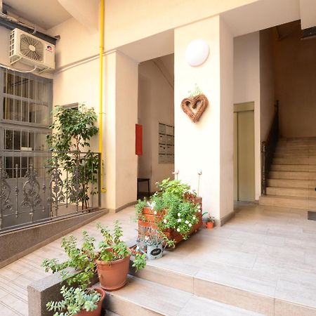 Your Place Apartman บูดาเปสต์ ภายนอก รูปภาพ