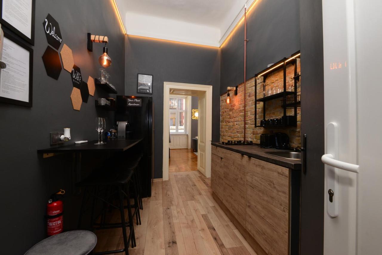 Your Place Apartman บูดาเปสต์ ภายนอก รูปภาพ